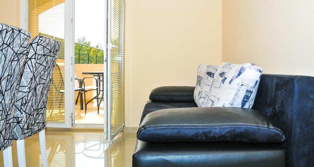 Apartmani Bulajic Tivat Kültér fotó