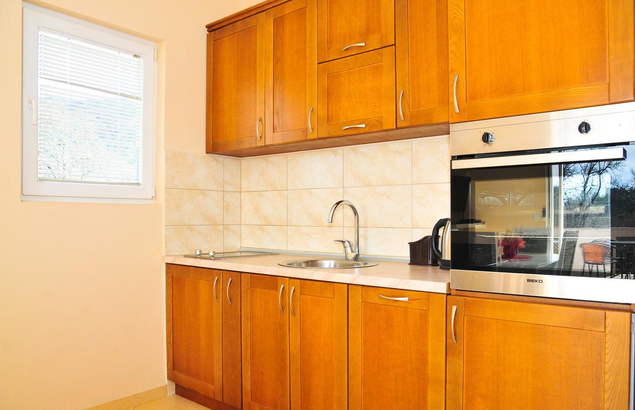 Apartmani Bulajic Tivat Kültér fotó
